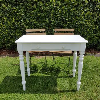 White wedding signing table with brown chairs. Hire for garden wedding ceremony Melbourne. On Trend Event Hire