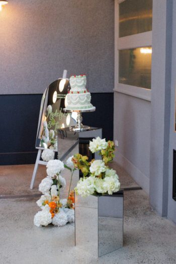 Mirror Plinth Hire. On Trend Event Hire. Side view 60cm 80cm.